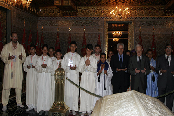 Séjour Culturel : les enfants au Mausolée Mohammed V